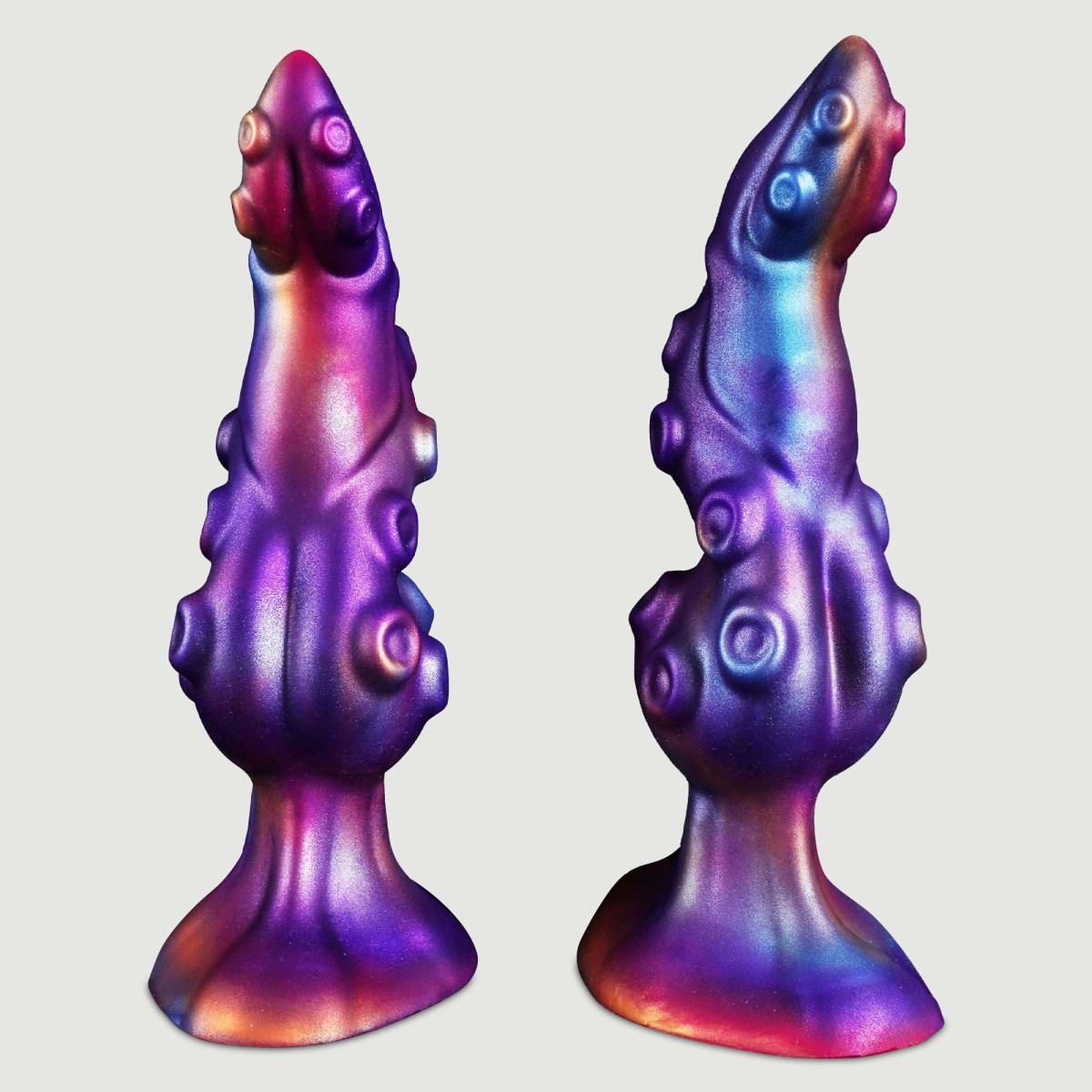 Κυρτό Dildo Σιλικόνης Με Βεντούζες Χταποδιού Octopus Curved Silicone Dildo 22 x 6,5 cm - Μωβ by Sexopolis