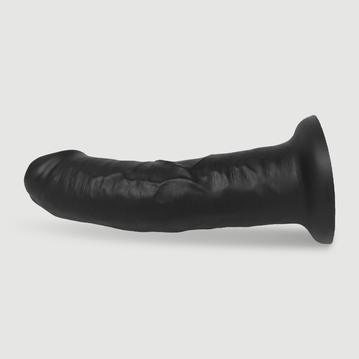 Κυρτό Ομοίωμα Πέους Σιλικόνης με Βεντούζα Sirius 20,5 cm Curved Realistic Silicone Dildo with Suction Cup - Μαύρο by Sexopolis