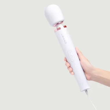 Le Wand Premium Vibrating Plugin Wand Massager - White